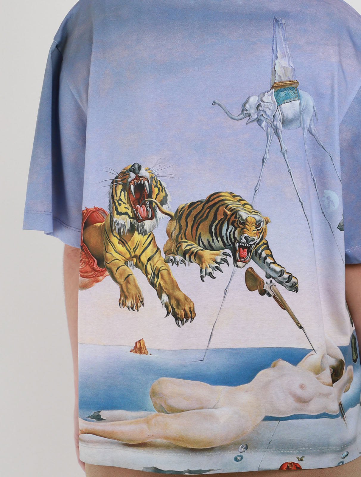 rabanne-dali-tiger-dropped-t-shirt-purple-tiger_5.jpg